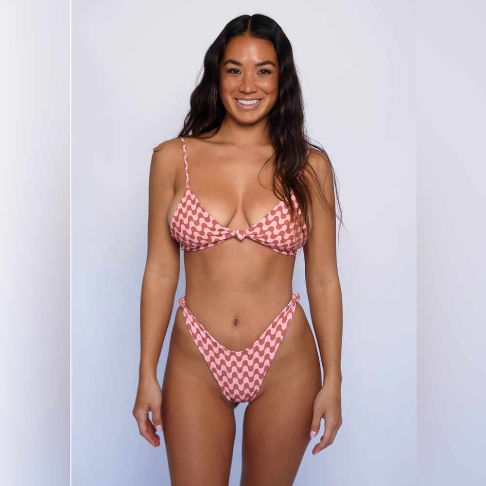 Skatie Bikini - Sarah Top & Suzanne Bottom